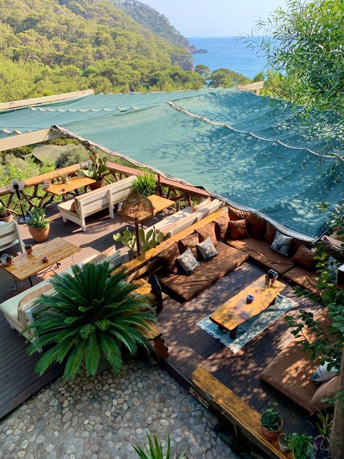 Large Bungalow With Sea View In Kabak Bay, Oeluedeniz Fethiye Exteriér fotografie