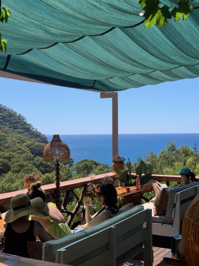 Large Bungalow With Sea View In Kabak Bay, Oeluedeniz Fethiye Exteriér fotografie